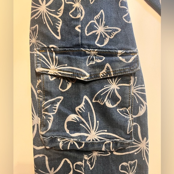 Y2K/ Celebrity Ace/Butterfly Jean/Straight Leg/ Painters Pockets/Butterfly Print - Picture 5 of 8